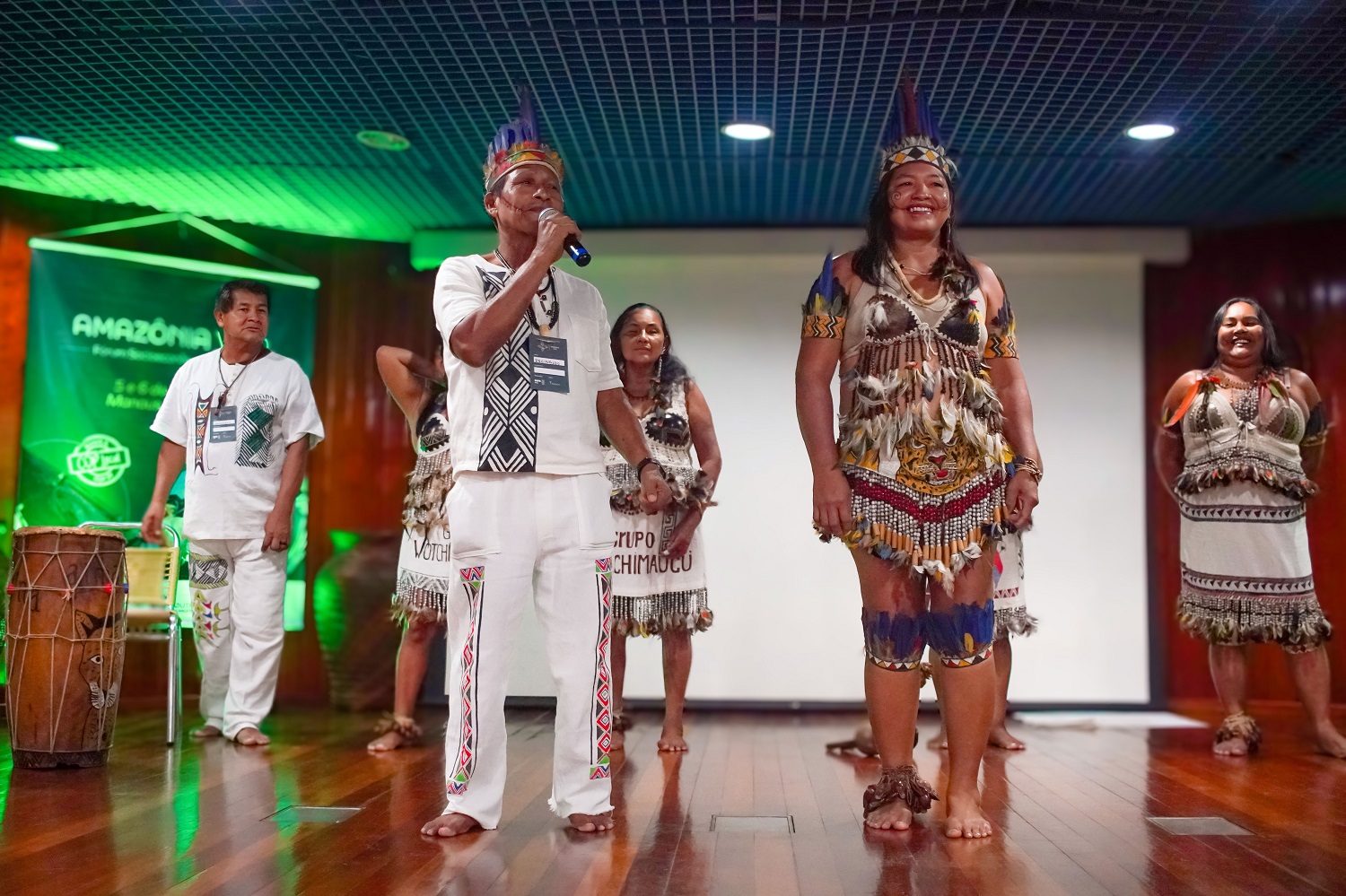 Apresentação do grupo indígena Wotchimaucü 